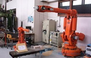 專業(yè)回收全自動機(jī)械手,二手回收全自動噴油機(jī)器人,噴漆機(jī)器人