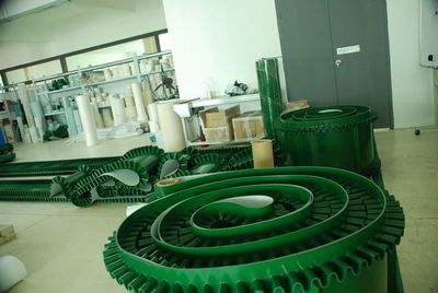 廠家直供 裙邊檔板裙邊輸送帶 防滑輸送帶傳送帶 環(huán)形裙邊皮帶